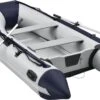Merkloos Opblaasboot / Rubberboot / Boot - 2 Banken - Grijs - Incl. 2 Peddels -Watersporten Benodigdheden 1200x670 2